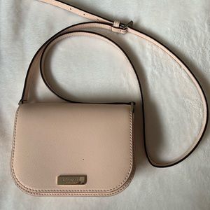 Beautiful blush Kate Spade crossbody😍